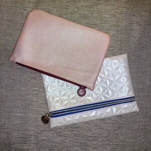 ipsy Pink and White Clutch Set
